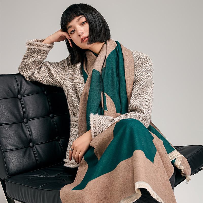classic contrasting colors horse double-sided women's imitation cashmere warm scarf fashionable and simple shawl scarf