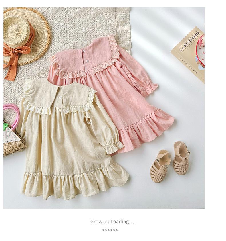 Autumn 2026 Retro Embroidered Girls' Long Sleeve Dress with Lace Trim
