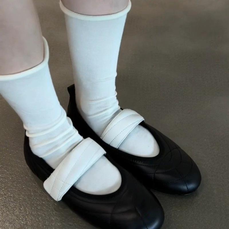 Fashion Spring and Autumn 2025 Round Toe One Word Mary Jane Casual Flat Shoes Women's Singles