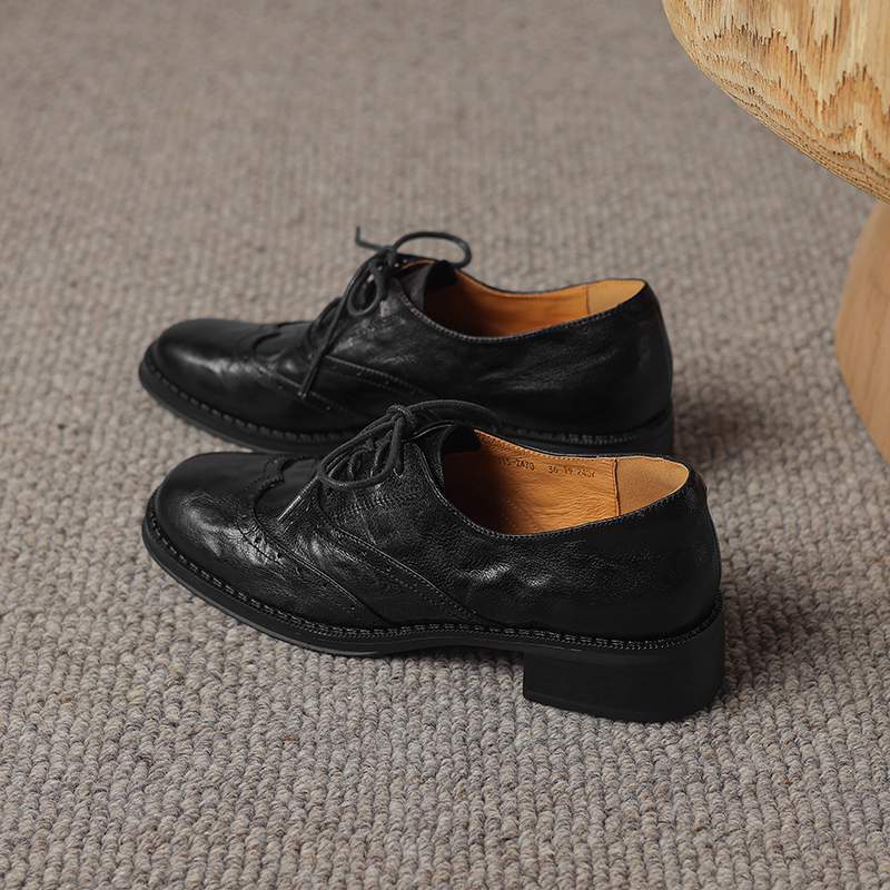 Krazing Pot Sheepskin Round Toe Thick Heels Autumn Lace Up Block Shoes Women Retro Fashion Pumps