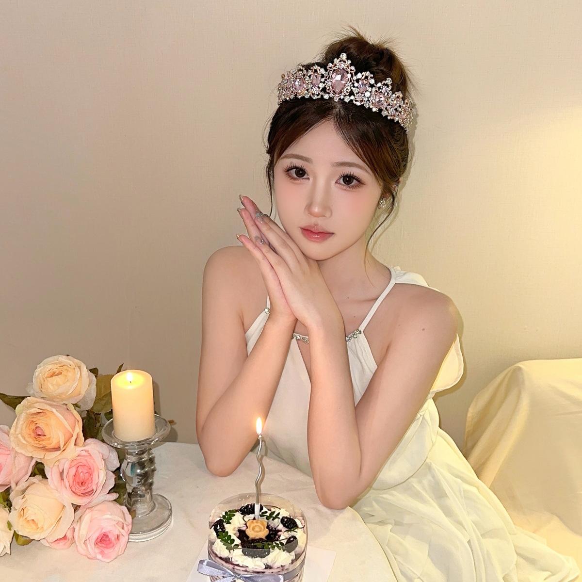 

Женский ретро красный рубиновый принцесса корона ободок - Роскошный аксессуар для волос