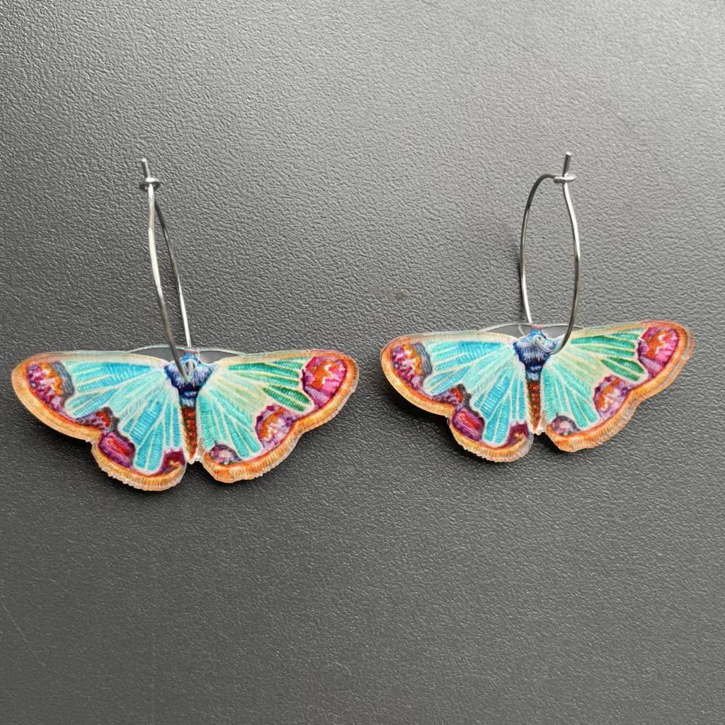 1Pair Cute Butterfly Woman Dangle Earrings Acrylic Gradient Colorful Moth Drop Earrings for Y2K Girl Birthday Gift