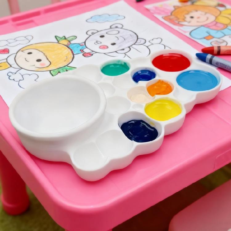 Reusing Plastic Painting Palette For Children's Art Projects Light Weight Design Paint Mixing Tray For Easy Storage