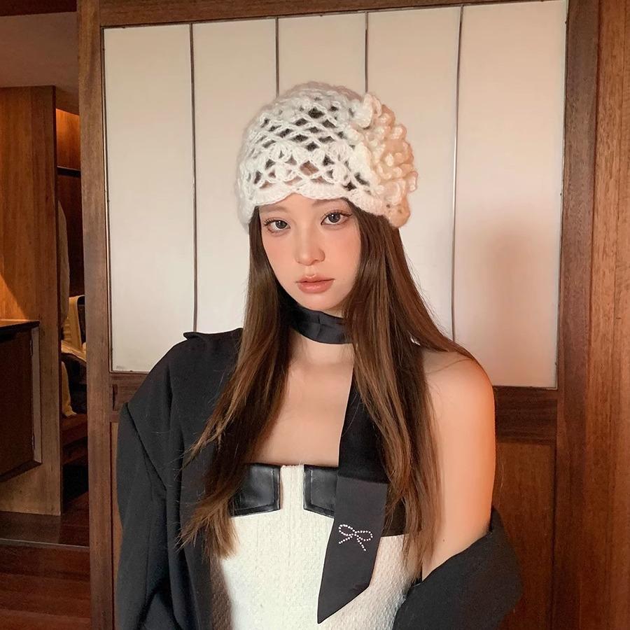 Women's 2024 Crochet Knit Slouch Beanie - Lightweight Openwork Retro Hat for Spring & Autumn