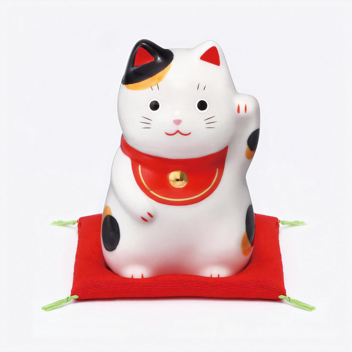 

Yakushi Kiln Lucky Cat Good Luck Good Luck (Mike, Medium) (with Seal)