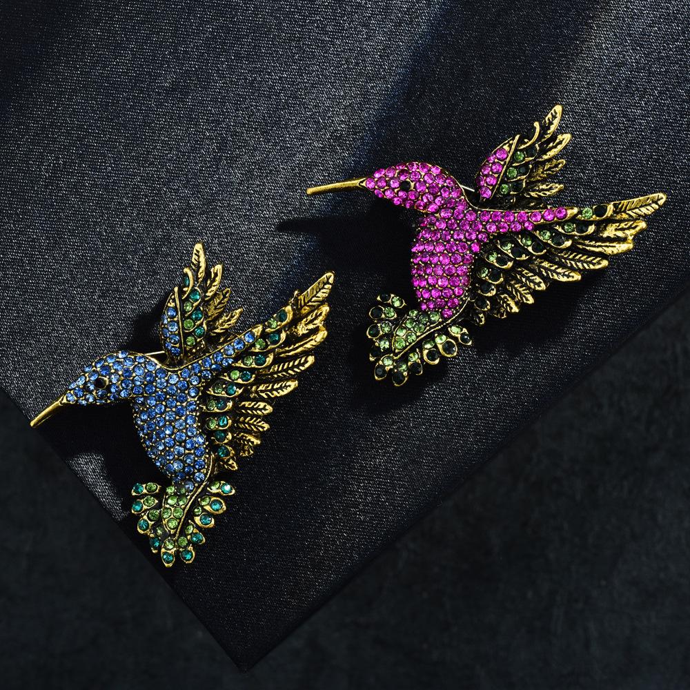 Spilla a Spilla Cristallo Uccello Design Vintage Colore Solido Animali Classici alla Moda Distintivi Per Donne