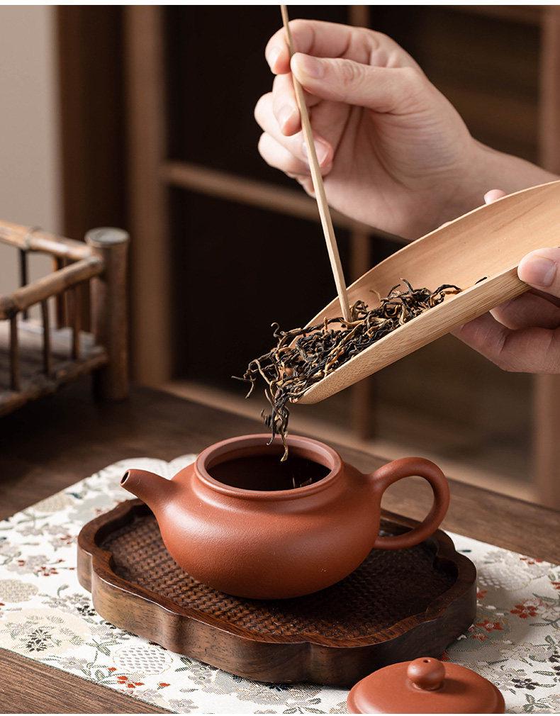 Yixing Handmade Purple Clay Gongfu Teapot - Original Red Clay, 2026 Model for Home Brewing.