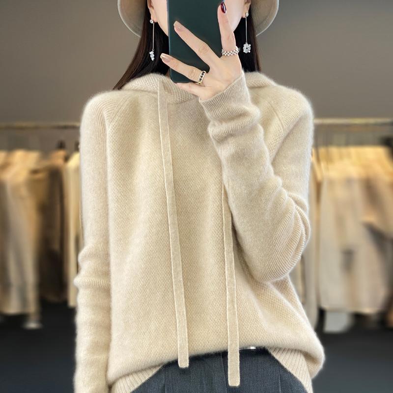 The New Hooded Sweatshirt for Women In Autumn and Winter Is A Base Layer with A Knitted Sweater and A Casual Large-sized Sweater