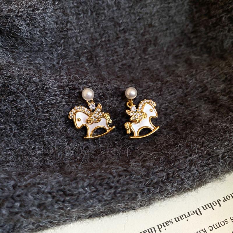 Real gold electroplated silver needle zircon pony pearl stud earrings natal year daily versatile earrings light luxury high-end earrings