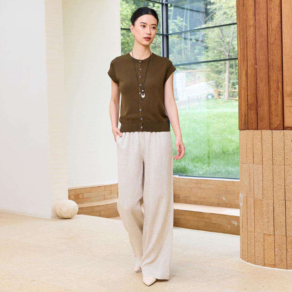 Round Neck Knitted Cardigan for Women In the Summer of 2026, Short Sleeved, Thin Style, Single Breasted, Slimming and Versatile Commuting Top
