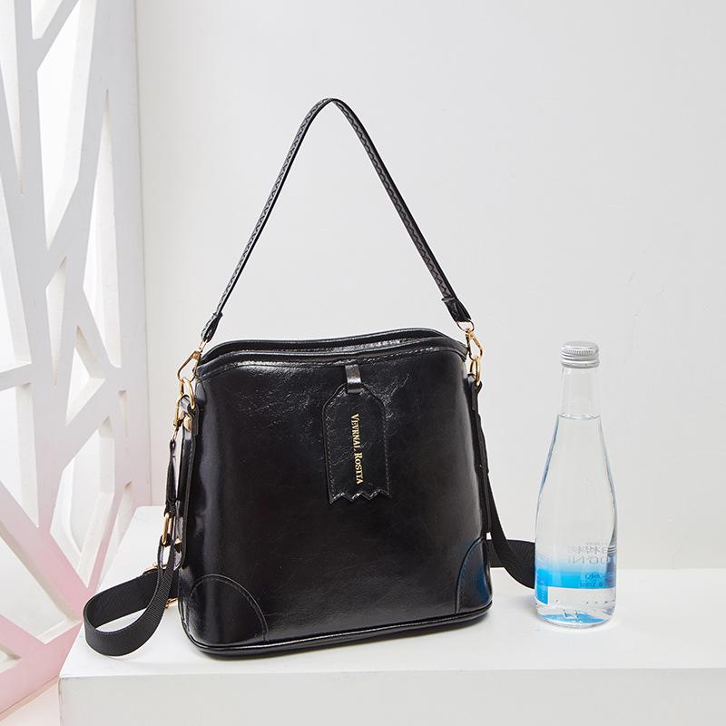 European and American Retro Bucket Bag New Women's Bag Large Capacity Women's Handbag