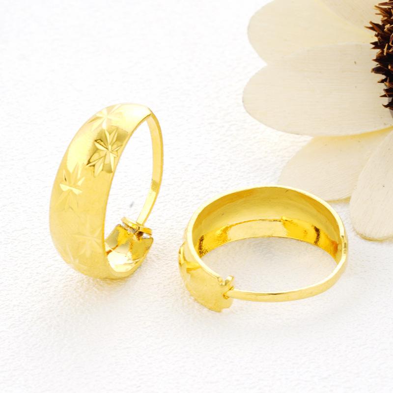 Middle-aged and Elderly Style 24K Gold Earrings That Will Not Fade for A Long Time, Ethnic Style Circle Copper Alloy Ladies Retro Sand Gold Earrings