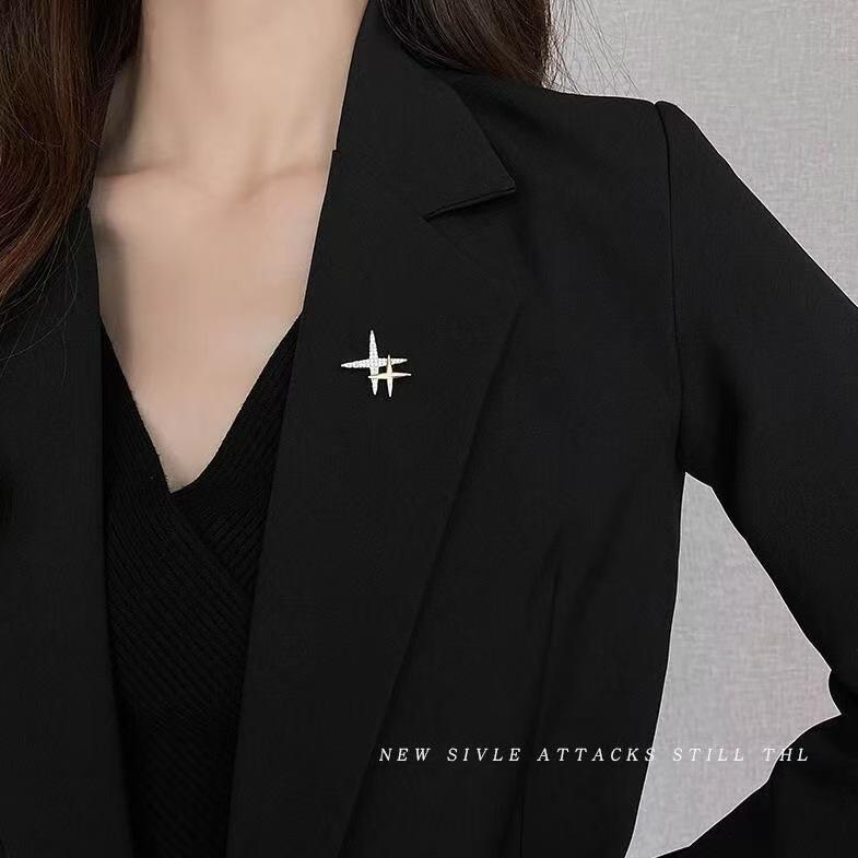 Exquisite Zirconium Starburst Brooch & Lapel Pin for Couples