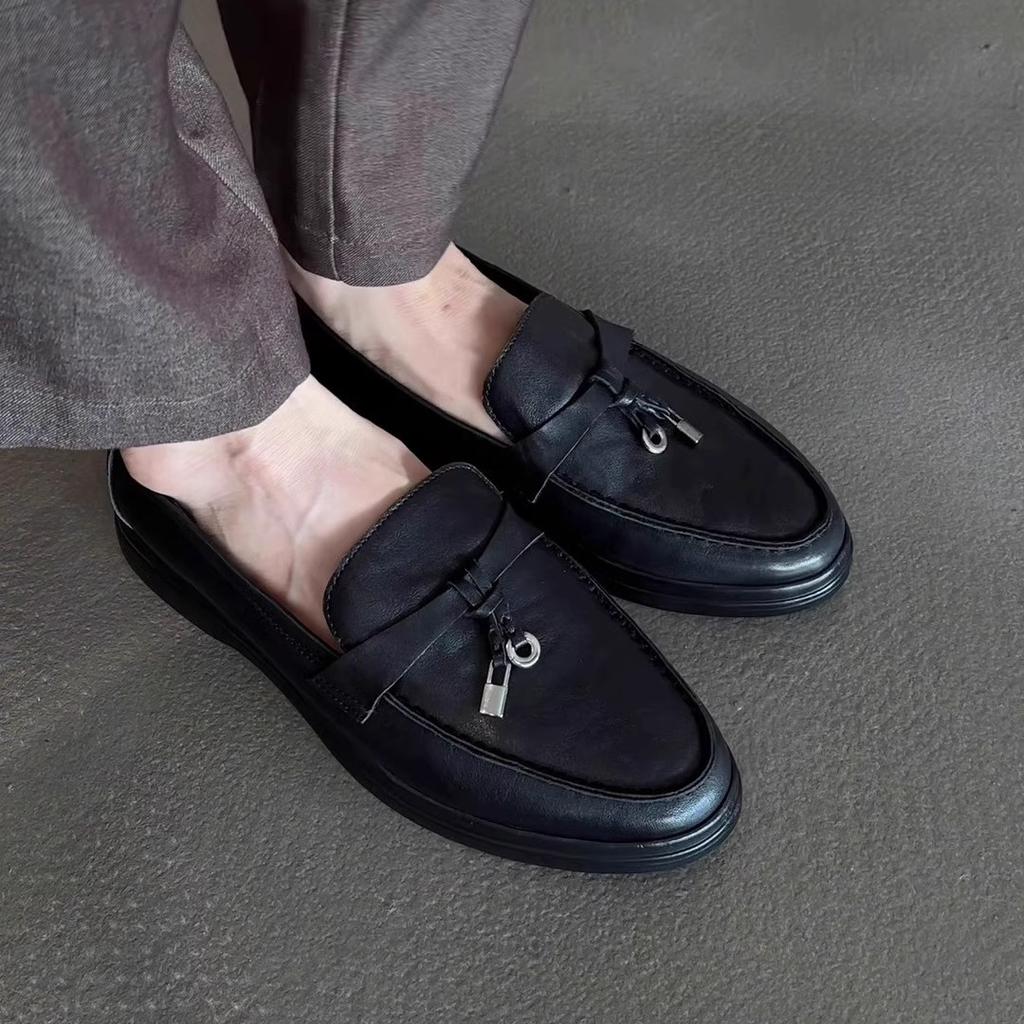 Sheepskin Version~ 2025 New Retro Versatile One-pedal Round Head Lock Not Tired Feet Lazy Casual Small Leather Shoes Women