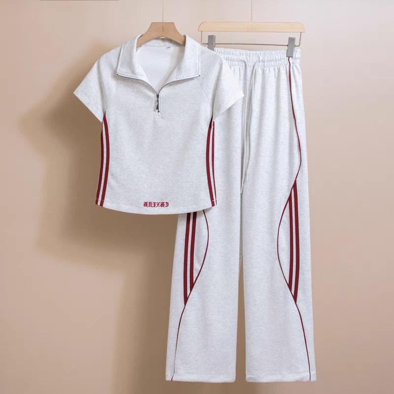 Fashionable and Stylish Short-sleeved Top, Wide-leg Pants, Casual Sports Outfit, Summer Slim-fit and Figure-enhancing T-shirt Set of Two Pieces