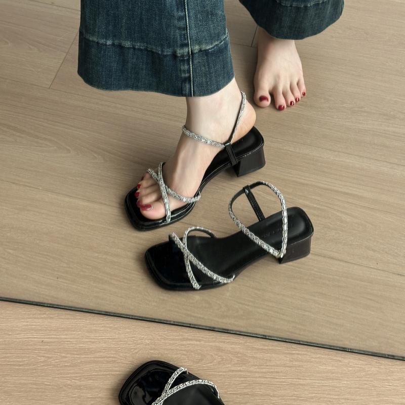 Rhinestone cross-strap one-word buckle thick-heeled sandals 2025 summer French new open-toed mid-heel fairy style high heels