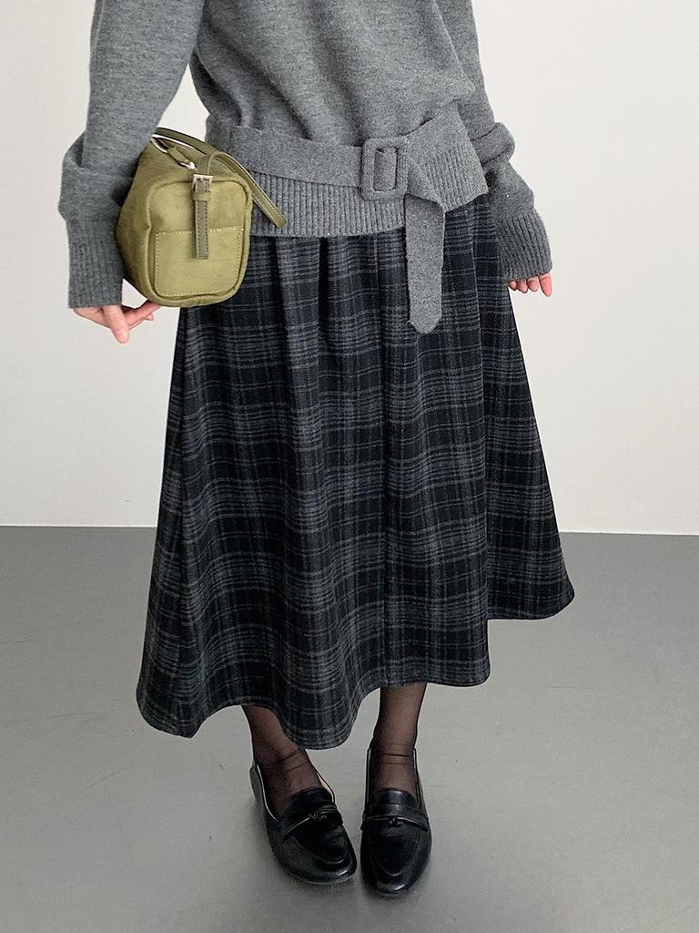Vintage Woolen Plaid Academy Skirt - High Waist, Slimming Mid-Length Design for Casual Wear