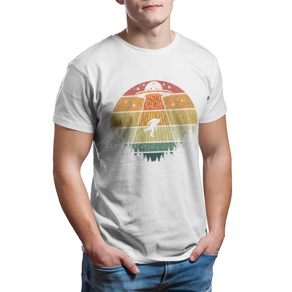 Retro Bigfoot Ufo Entführung Sasquatch Alien Geburtstagsgeschenk T-Shirt Herren T-Shirt Sommer Baumwoll-T-Shirt Tees Streetwear Harajuku