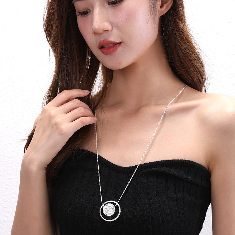 Sweater Chain Necklace Simple Fashion Pendant Temperament Collarbone Chain Jewelry Women'S High-End Necklace