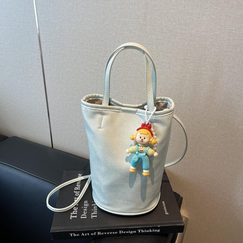 

Popular small bag women s summer versatile 2025 new simple and popular messenger bag Korean version casual bucket bag 22*15*24