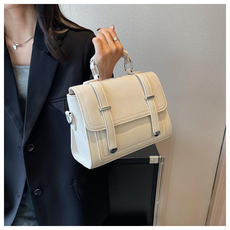 Minimalist Men's Shoulder Bag Fashionable Male PU Leather Crossbody Bags Small Flip Style Messenger Bag for Men Designer Handbag