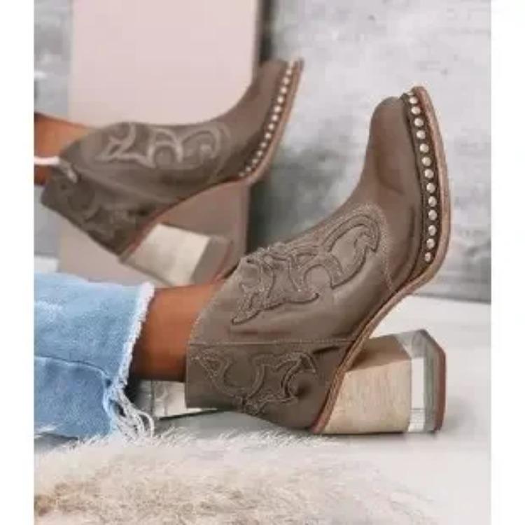 

Новый дизайн осень-зима женские ботильоны вышитые винтажные прозрачные высокие каблуки модные кожаные ботинки большого размера 43 40