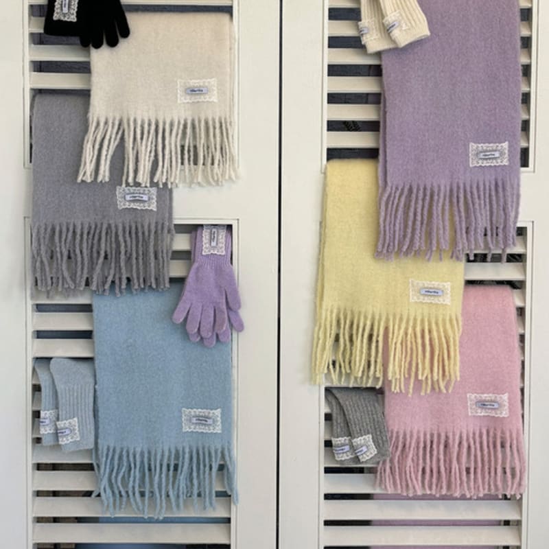 ROLAROLA LACE LABEL HAIRY MUFFLER LEMON