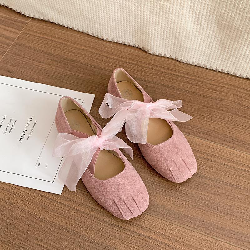 French Retro Square Head Shallow Mouth Flat-soled Single Shoes Women's 2025 New Summer Skirt Versatile Soft-soled Mary Jane Shoes