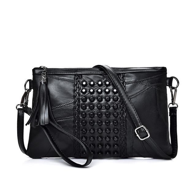 

Жіночі сумки через плече з китицями з натуральної шкіри. Сумка-мессенджер. Жіночі сумки через плече.