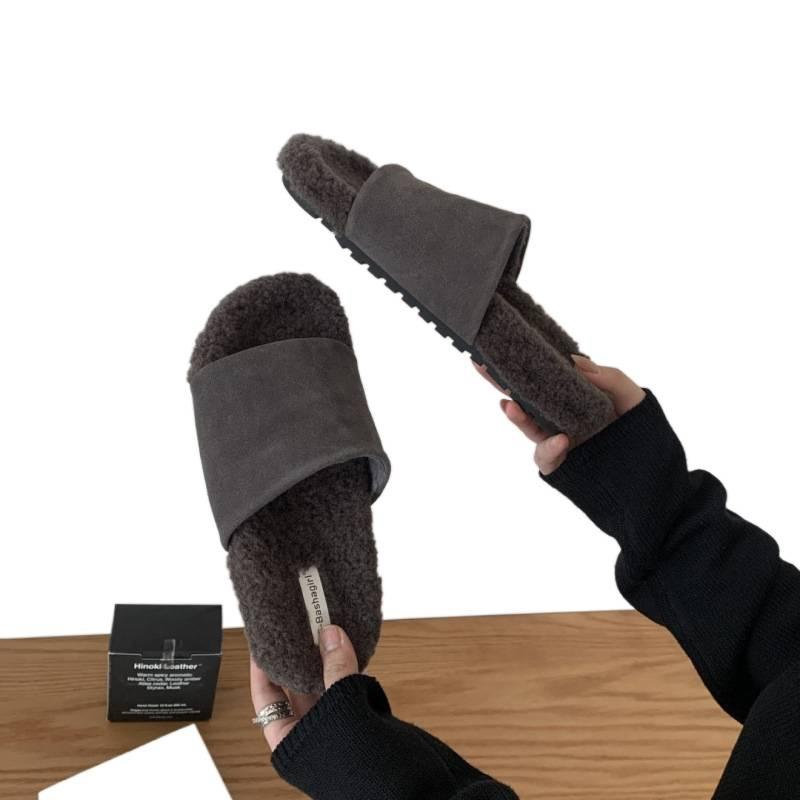 Retro Versatile Thick-soled Fluffy Shoes for Women To Wear 2025 New Autumn and Winter Fairy Wind Lamb Wool with Cotton Slippers