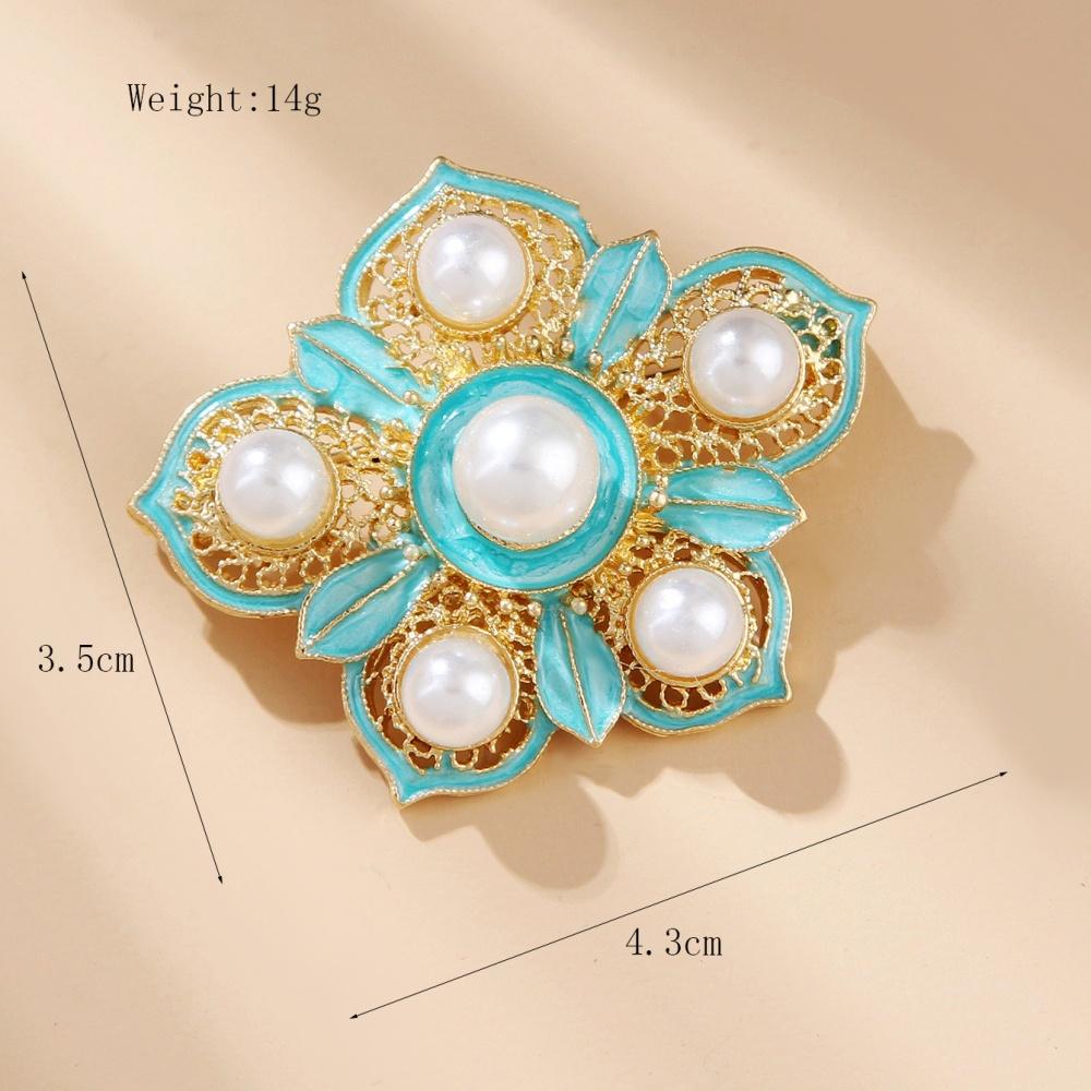 New Hollow Zircon Simulated-pearl Butterfly Flower Cloud Brooch Unique Fashionable Exquisite Trendy Accessory Gift