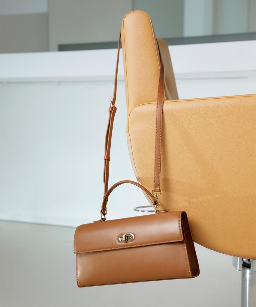 Clave Lena Tan Shoulder Bag