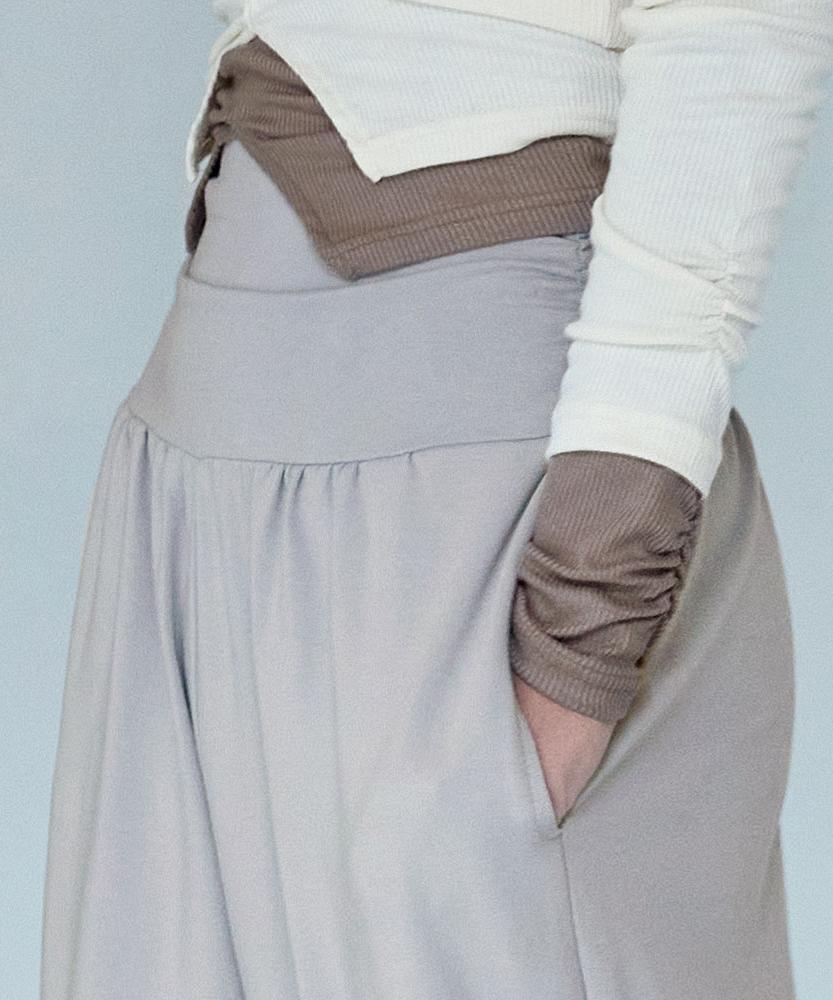 Debiweeo Fuzzy Wide Harem Pants Devi-B0089-Mauve Grey