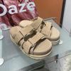 Neue Damen-Plateausandalen für den Sommer 2024: Schnallen, Echtleder, für draußen, mit Absatz, offener Zehenpartie, Muffin-Lederpantoffeln