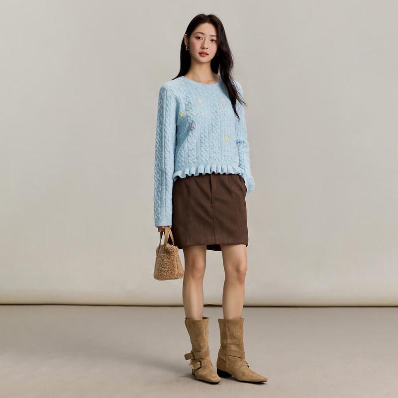 INMAN Women's Gentle Floral Cable Knit Pullover Sweater