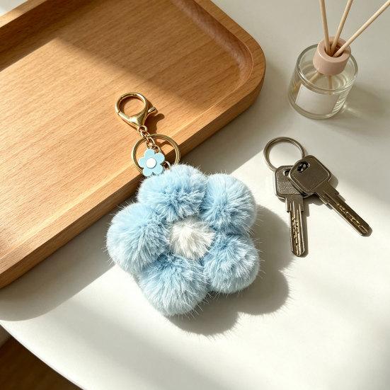 Floral Bag Charm Plush Flower Keychain for Backpack, Fuzzy Keyring Key Chain Charm, Women Girls Handbags Decorative Accessory Aesthetic Purse