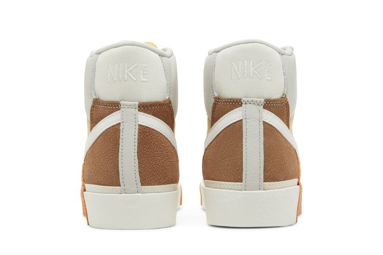 Men's Sneakers Nike Blazer Mid 77 Pro Club Light Bone Sesame Light Bone/Sesame/Pecan/Sail