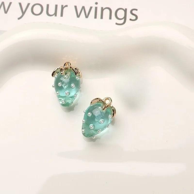 2Pcs Resin Sweet Strawberry Bead Pendant Charms Diy Handmade Jewelry Making Earring Necklace Bracelet Keychains Accessories