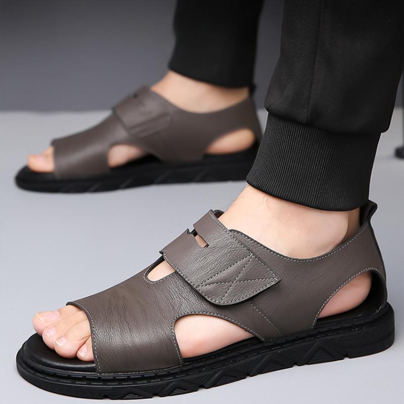 Fashion Summer New 2025 Casual Beach Shoes Breathable Trend Roman Leather Shoes Fashionable Comfortable Men Shoes Breathable Sandals