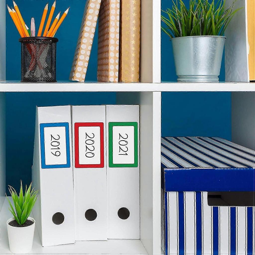 Tag Stiers, Plain Labels