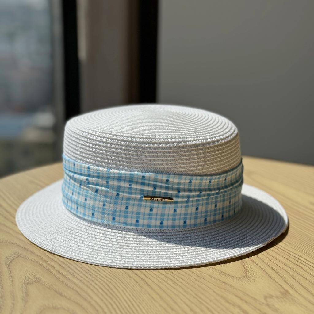 New Internet Celebrity Straw Hat Children Spring and Summer French Flat Top Top Hat British Sunshade Sunscreen Travel Show Face Small Flat Edge Hat