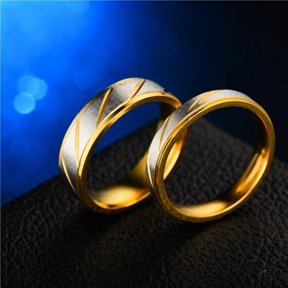 Anillo de pareja de acero inoxidable, anillo de boda con patrón de onda dorada, regalo de joyería de compromiso para hombres y mujeres