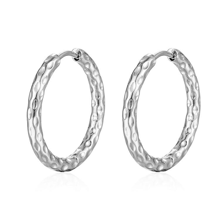 European-American Fashion Star Titanium Steel Round Women's 18K Gold-Plated Minimalist Stainless Steel Earrings