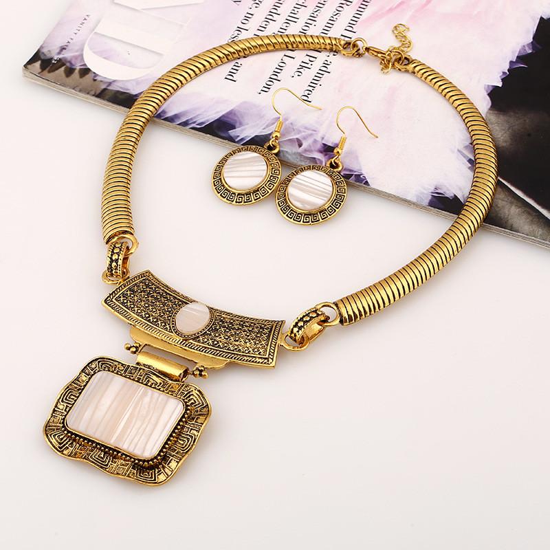 Geometric Alloy Necklace Earrings With Vintage Finish For Boho Fashion And Daily Wear