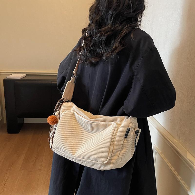 

New Corduroy Texture Simple Shoulder Bag Women Fashi Versatile Crossbody Bags Korean Style Casual Storage Bags for Daily Use