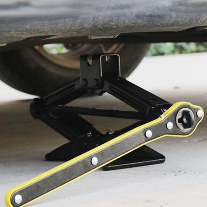 Universal Car Jacks Lug Wrench 360DegreeSwivel Tire Wheel Jacks Ratchet Wrench Easy Fix for Your Vehicles Wheels