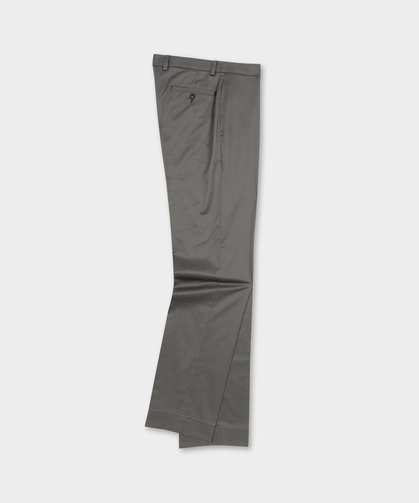 BROOKS BROTHERS Regular Fit Lightweight Advantage Chino (Magnet) (Bbpcmmz502)