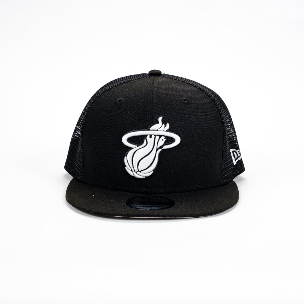 New Era 9FIFTY Black White Snapback Mesh NBA Miami Heat & Cap,