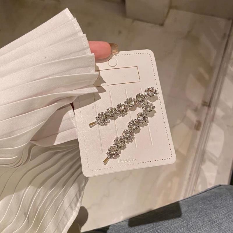 

2pcs Female Group Style Austrian Flash Rhinestone Hair Clip/One Line Clip Liu Seaside Clip/Crystal Rhinrhinette Sweet Cool Fairy Temperament Side Clip 2pcs\set