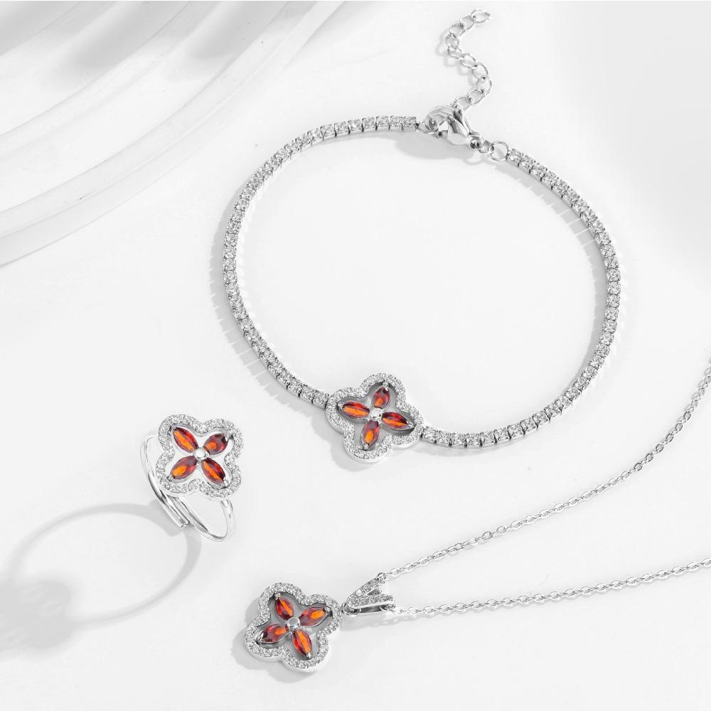 Titanium Steel Lucky Four-leaf Clover Necklace Zircon Exquisite Four-leaf Clover Bracelet and Ring Jewelry Set